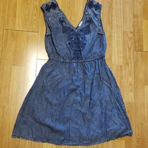Acid washed embroidered chambray dress L